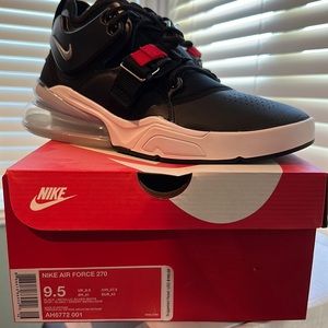 Nike Air Force 270